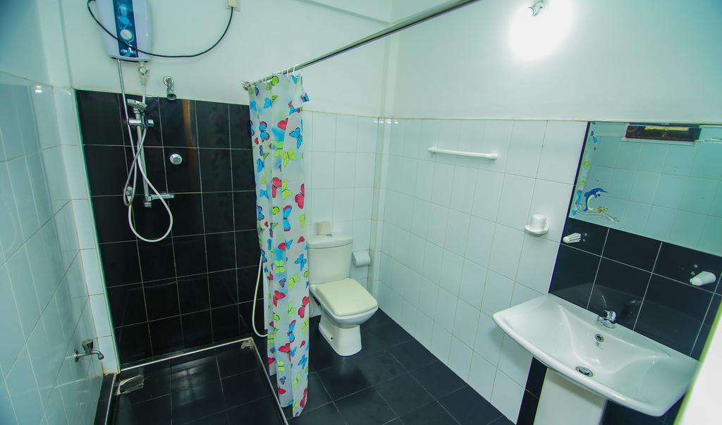 Thilaka City Hotel Anuradhapura Zewnętrze zdjęcie
