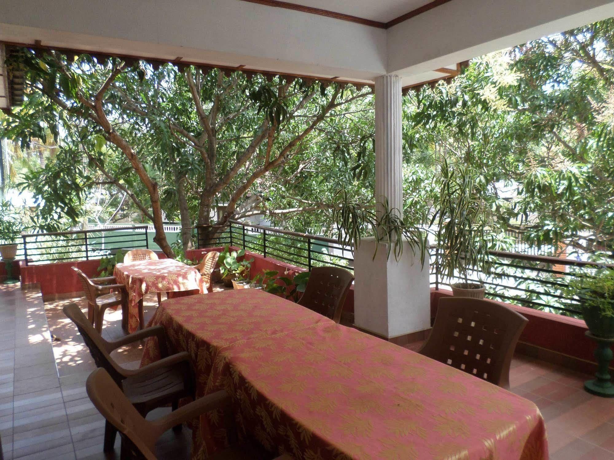 Thilaka City Hotel Anuradhapura Zewnętrze zdjęcie