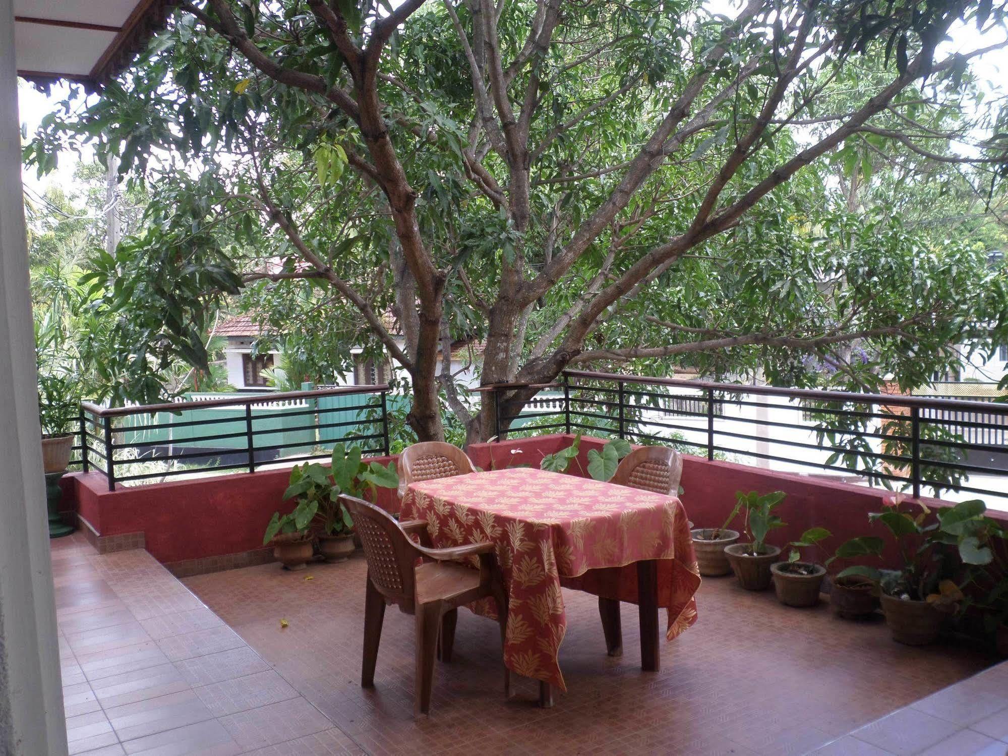 Thilaka City Hotel Anuradhapura Zewnętrze zdjęcie