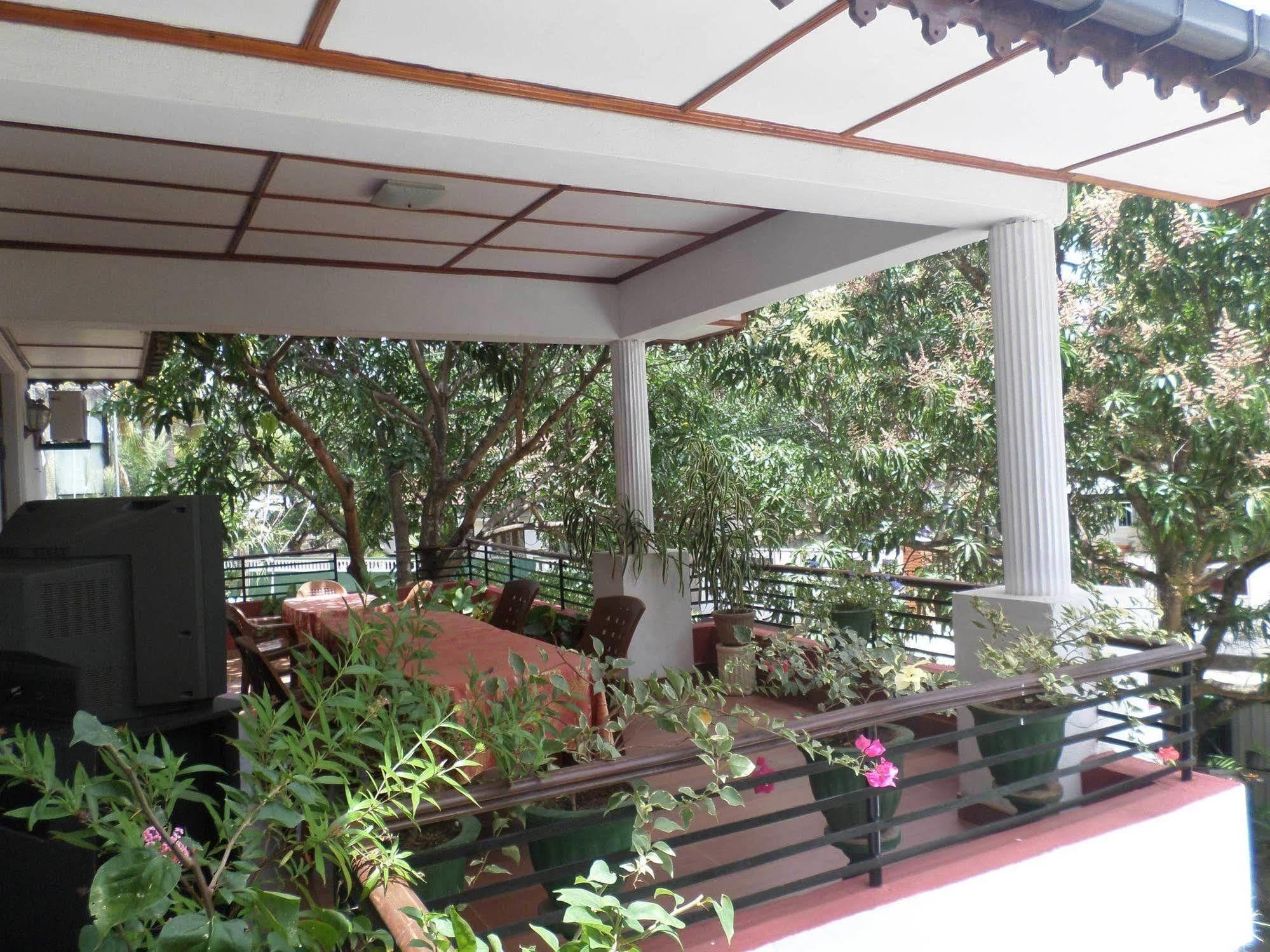 Thilaka City Hotel Anuradhapura Zewnętrze zdjęcie